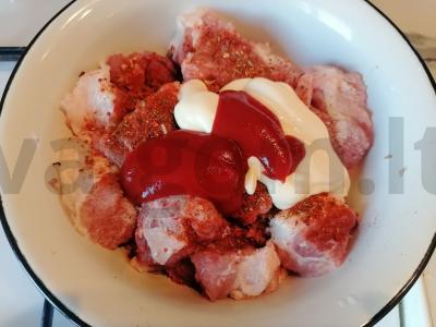 Klasikinis šašlykas iš kiaulienos šlaunelės Žingsnis 2