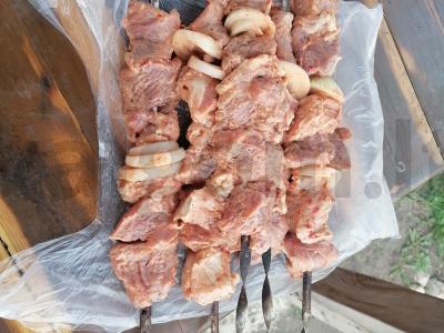 Klasikinis šašlykas iš kiaulienos šlaunelės Žingsnis 4