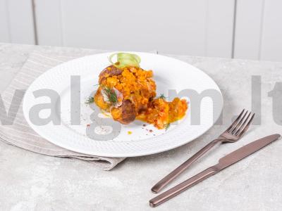 Troškinta jautiena su daržovėmis pagrindine nuotrauka