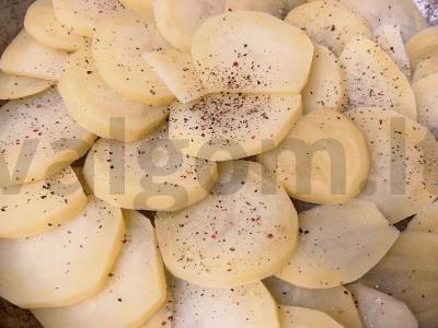 Kvapni menkė su pomidorais Žingsnis 1