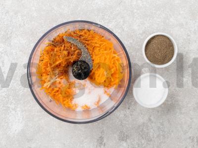 Imbierinė morkų padažas salotoms Žingsnis 1