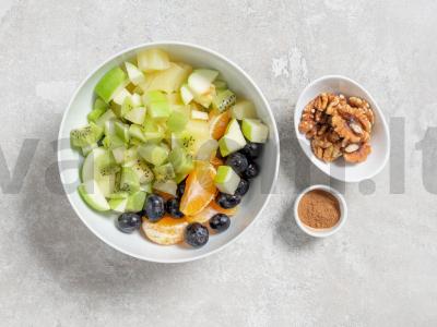 Vaisių salotos su ananasais ir sausainiais Žingsnis 2