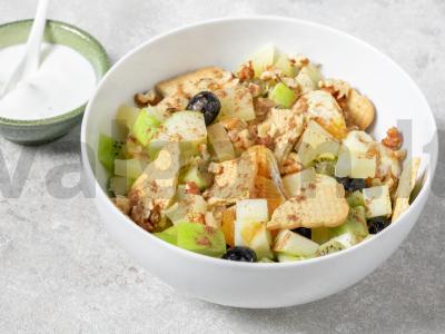 Vaisių salotos su ananasais ir sausainiais Žingsnis 3