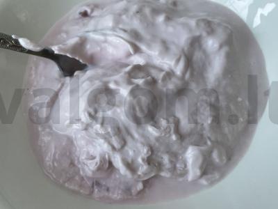 Desertas su braškėmis Žingsnis 1