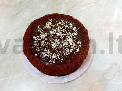 Namų tortas „Praha“ pagrindine nuotrauka