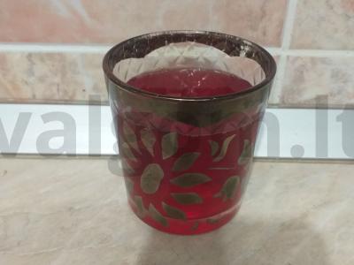 Vitaminų kompotas su avietėmis, vyšniomis ir šermukšnio uogomis pagrindine nuotrauka