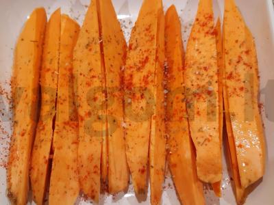 Saldus bulvės, keptos orkaitėje su prieskoniais Žingsnis 2