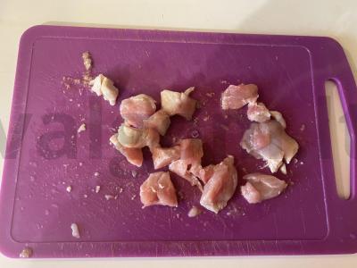 Greito paruošimo makaronai su vištiena sūrio padaže Žingsnis 2