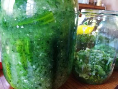 Agurkai savo sultyse Žingsnis 3