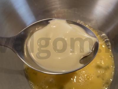 Sūrio blynai su grietine Žingsnis 2