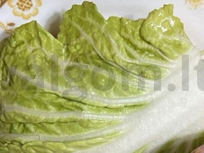 Sumuštinis su vištiena, daržovėmis ir pekino kopūstu Žingsnis 4