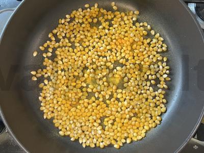 Sūrio spragėsiai su kokosų aliejumi Žingsnis 3