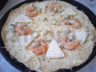 Sūrio pica su krevetėmis Žingsnis 5