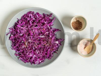 Mėlynoji kopūstų salotos Žingsnis 5