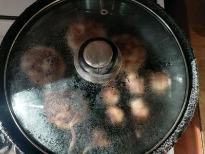 Kiaulienos kotletai Žingsnis 3