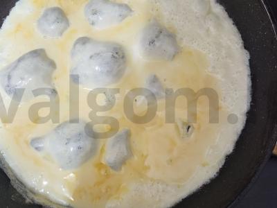 Kiaušinių blynai su lašišos ir rikotos įdaru Žingsnis 2