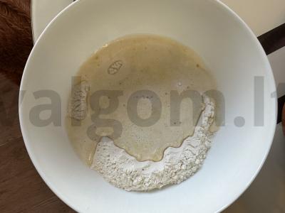 Braškės pyragas proga ir be progos Žingsnis 1