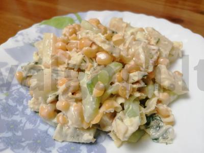 Daržovių salotos „Skonių vaivorykštė“ su kiaušiniu ir sūriu pagrindine nuotrauka