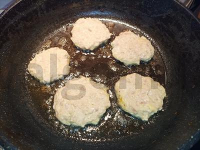 Vištienos faršo blynai Žingsnis 2