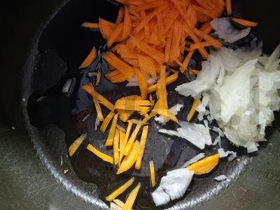 Žirnių sriuba lėtojoje viryklėje Žingsnis 1