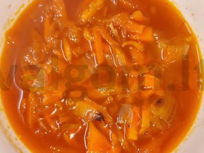 Daržovių padažas pagrindine nuotrauka