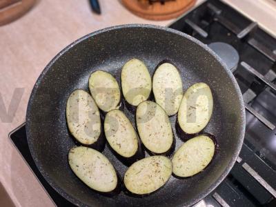 Kepti baklažanai su prieskoniais Žingsnis 2