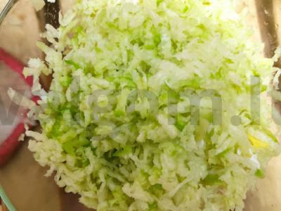 Radinio salotas su kiaušiniu Žingsnis 2