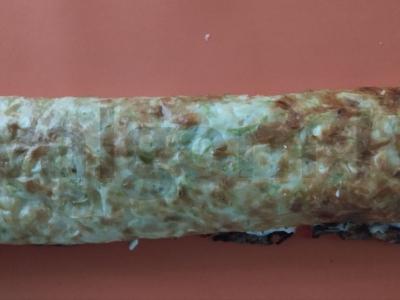 Cukinijų ritinys su pomidorais ir žolelėmis Žingsnis 7