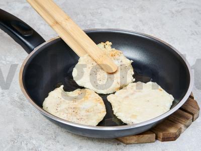 Kalakutienos filė tešloje iš maistinio albumino Žingsnis 2