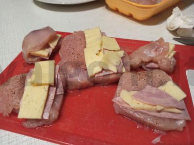 Vištienos kišenėlės su kumpiu ir sūriu Žingsnis 3