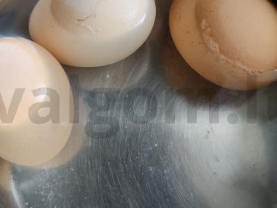 Krabų salotas „Kiekvienai dienai“ Žingsnis 1