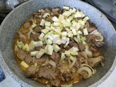 Kalakutiena a-la čachochbili Žingsnis 3