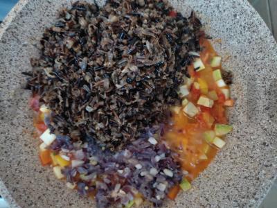 Ryžiai su jūros gėrybėmis ir daržovėmis, troškinti kokosų piene Žingsnis 2