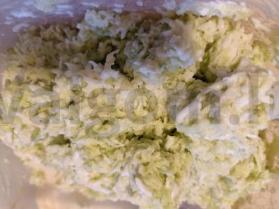 Žaliosios ridikėlių salotos Žingsnis 2