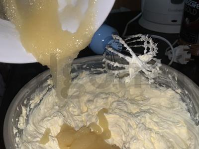 Saldus medaus sviestas Žingsnis 2