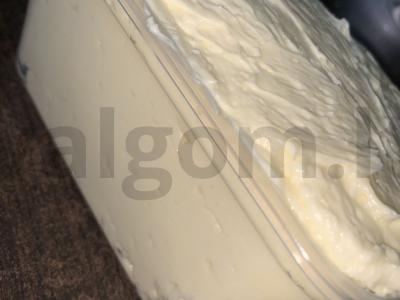 Saldus medaus sviestas pagrindine nuotrauka