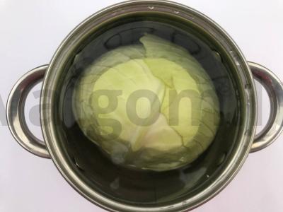 Namų kopūstai su kiaulienos faršu ir perliniu miežiu Žingsnis 3