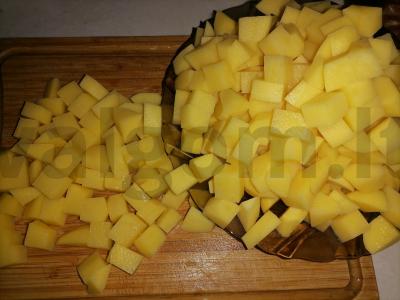 Troškinti kiaulienos šonkauliai su bulvėmis orkaitėje Žingsnis 4