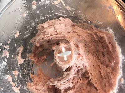 Koteliai „Staloviniai“ iš kiaulienos faršo Žingsnis 3