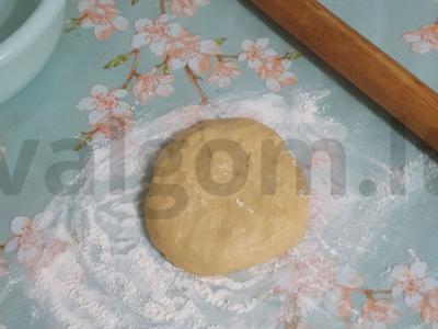 Pica „Keturi sūriai“ Žingsnis 1