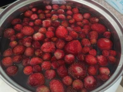 Braškinių kisielius Žingsnis 1