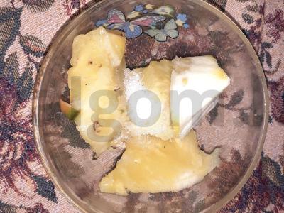 Šiltas ananasų džemas Žingsnis 1