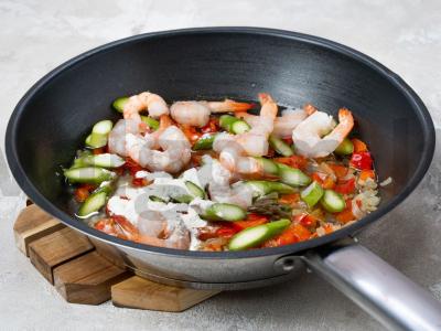 Daržovių troškinys su karališkomis krevetėmis Žingsnis 2