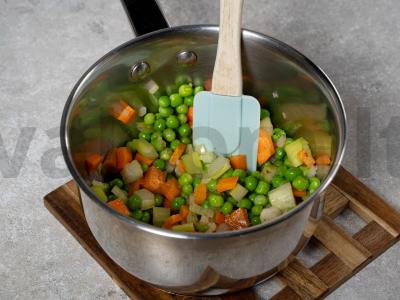 Žirnių sriuba su bekonu Žingsnis 4