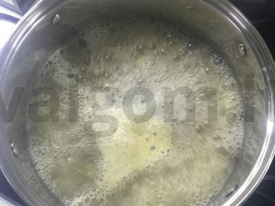 Patingėlių raugintas iš paruoštos perlų kruopos Žingsnis 2