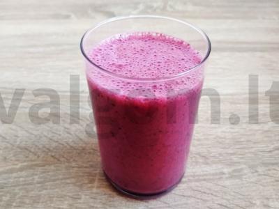 Uogų kokteilis su granatu ir vaniliniu jogurtu Žingsnis 2