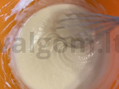 Pankūkos purios ant kefyro Žingsnis 1