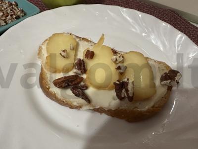 Originalus sumuštinis su dviem sūrio rūšimis Žingsnis 3