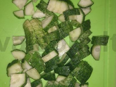 Salotas „Lengvas“ su tunu ir varškės sūriu Žingsnis 2