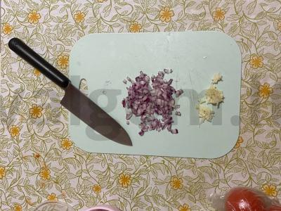 Bulguras su pomidorais Žingsnis 2